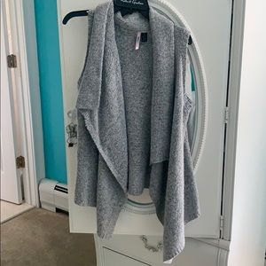 Love by Design grey sweater vest